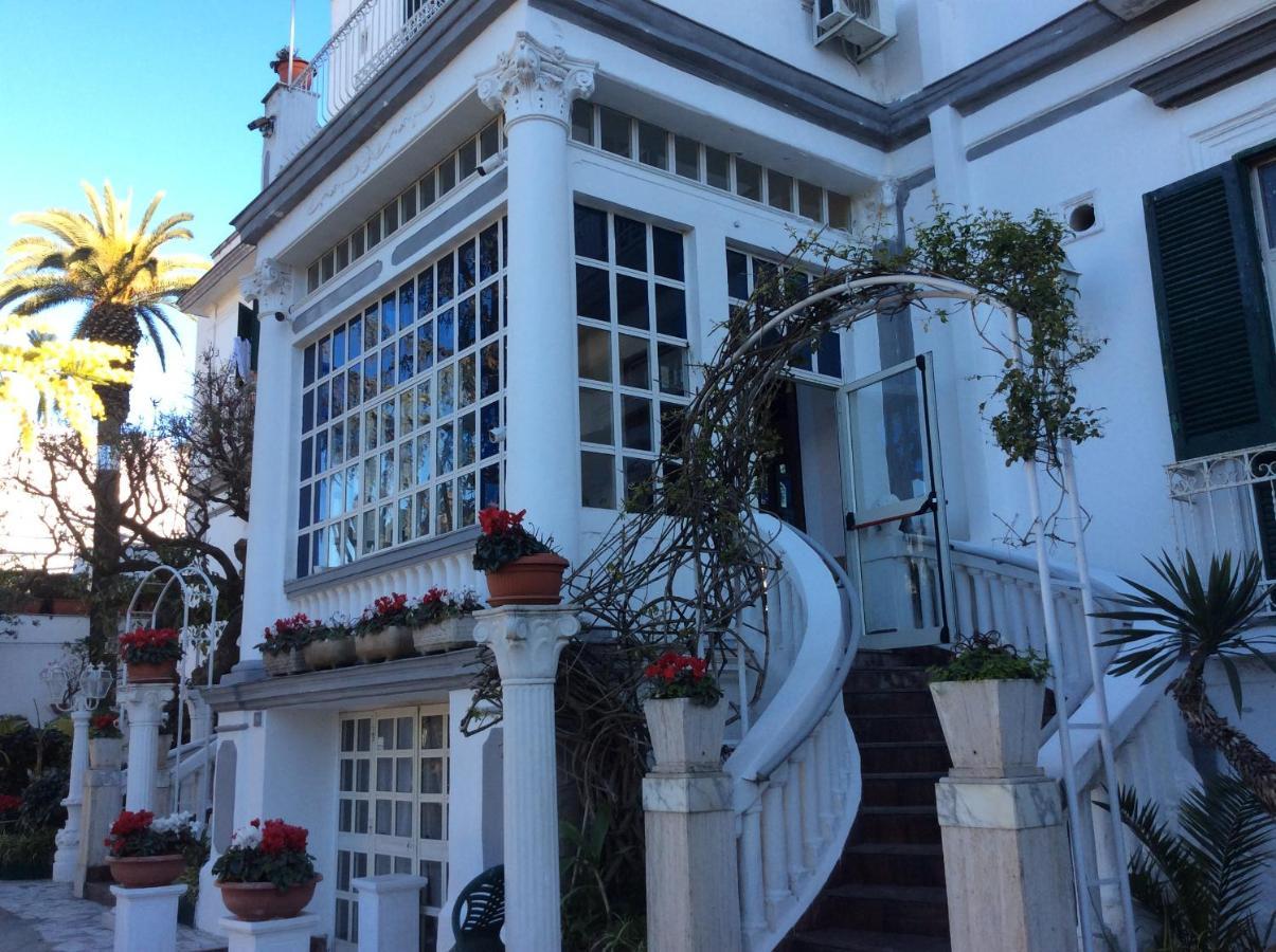 Albergo Santa Teresa Торре-дель-Греко Екстер'єр фото