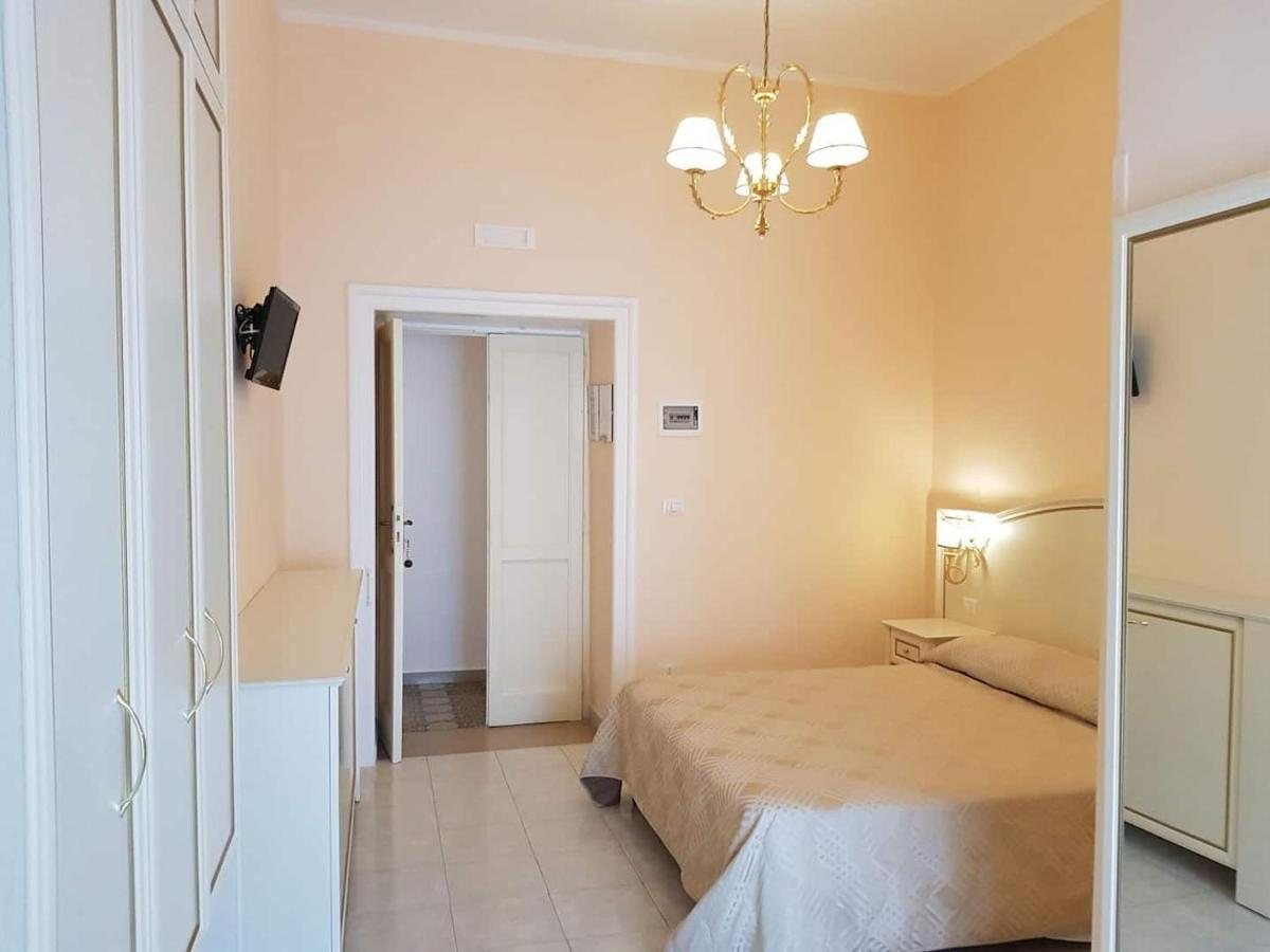 Albergo Santa Teresa Торре-дель-Греко Екстер'єр фото