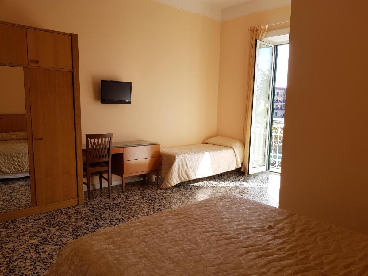 Albergo Santa Teresa Торре-дель-Греко Екстер'єр фото