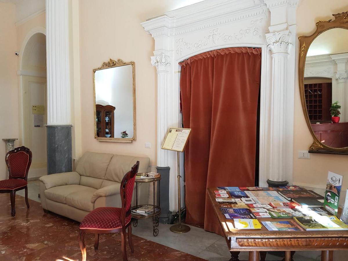Albergo Santa Teresa Торре-дель-Греко Екстер'єр фото